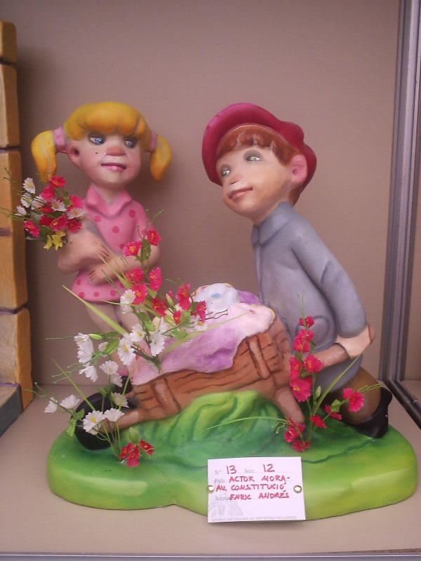 Totfalles: Actor Mora-Avd. Constitución